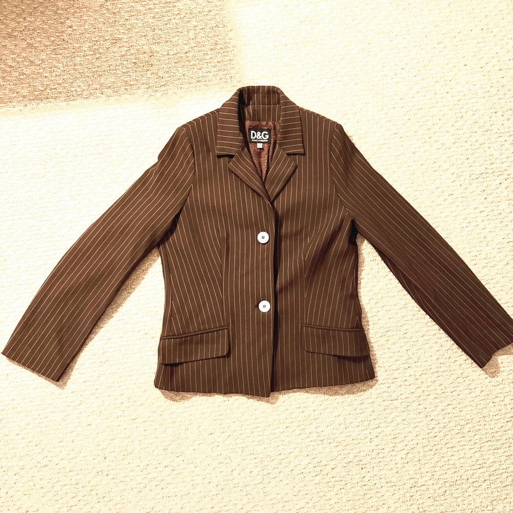 1990s D&G by Dolce and Gabbana stripped brown and white blazer